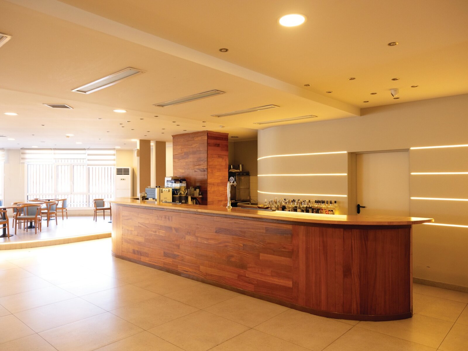 'Pegasus  Main Bar