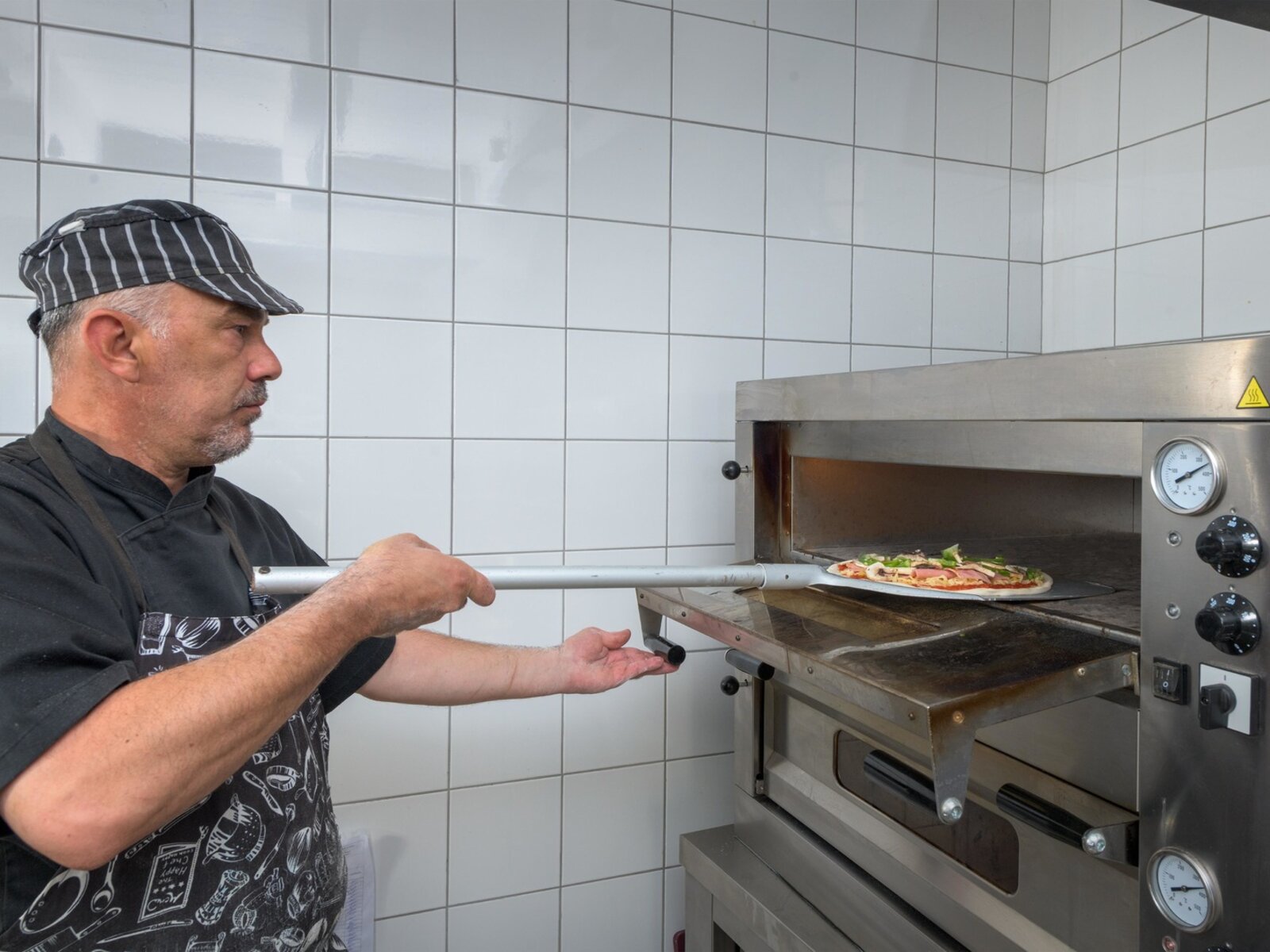 PIZZA CORNER