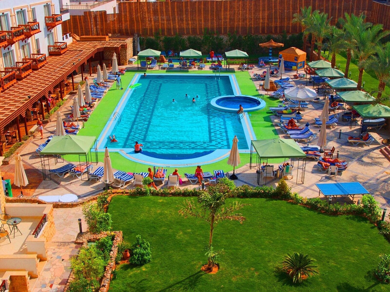 Pool