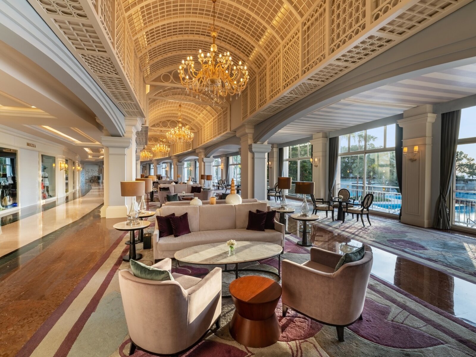 Lobby Bar