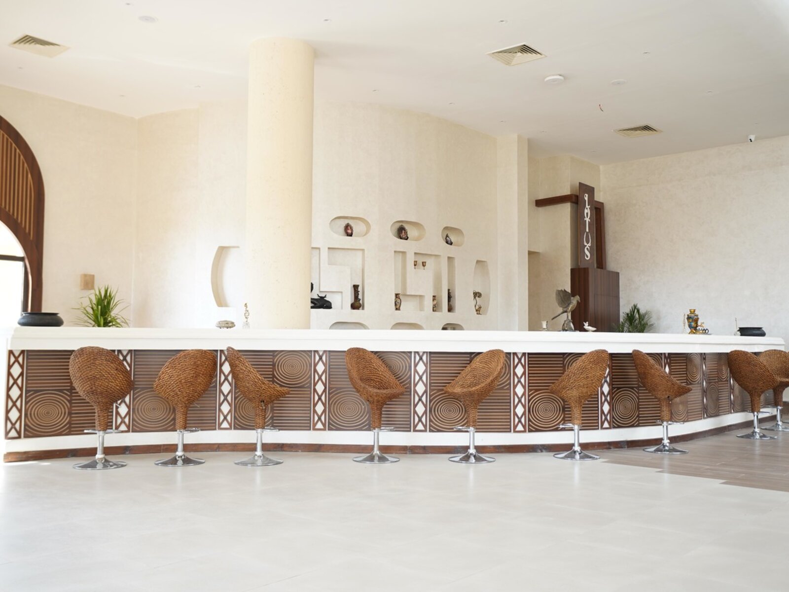 “Lotus” Lobby Bar