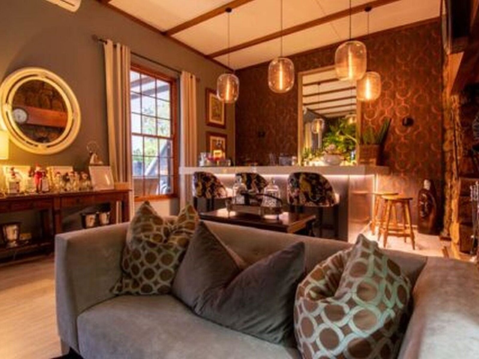In-House Bar