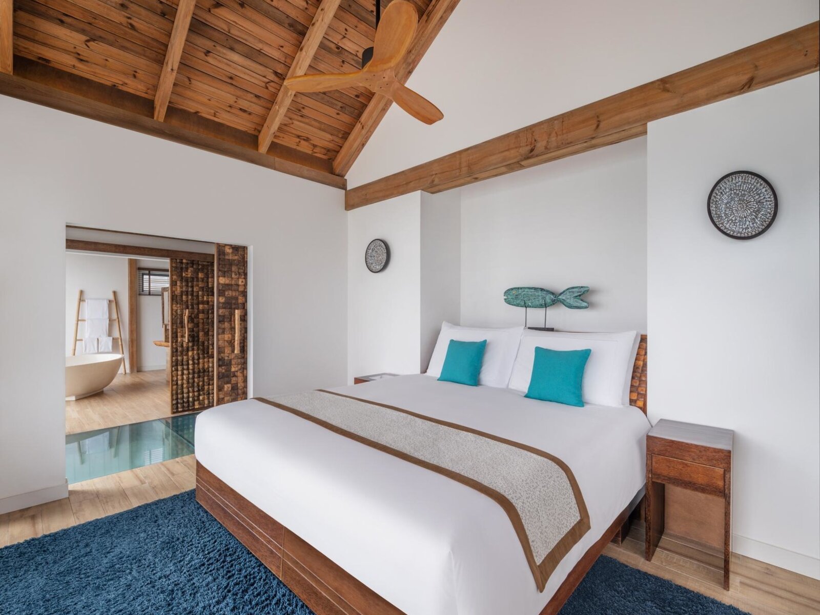 Wohnbeispiel Overwater Pool Villa Lagoon