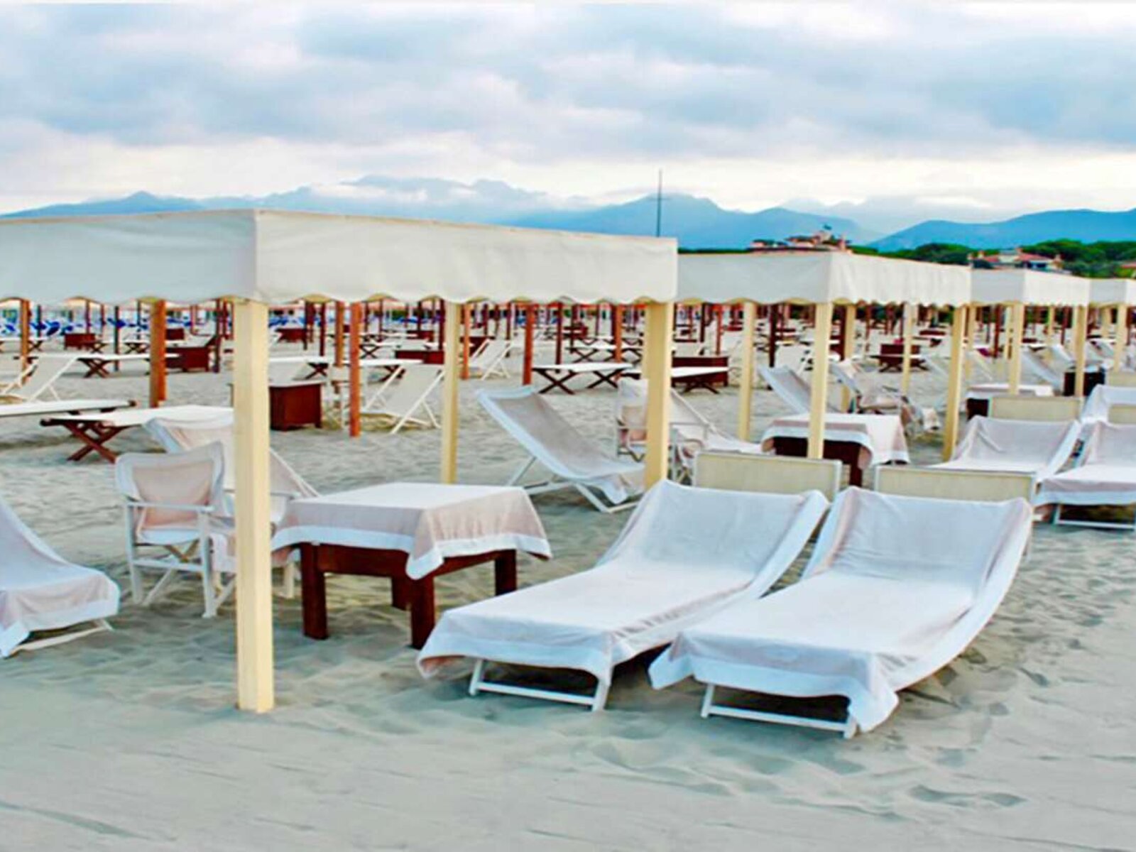 Strand