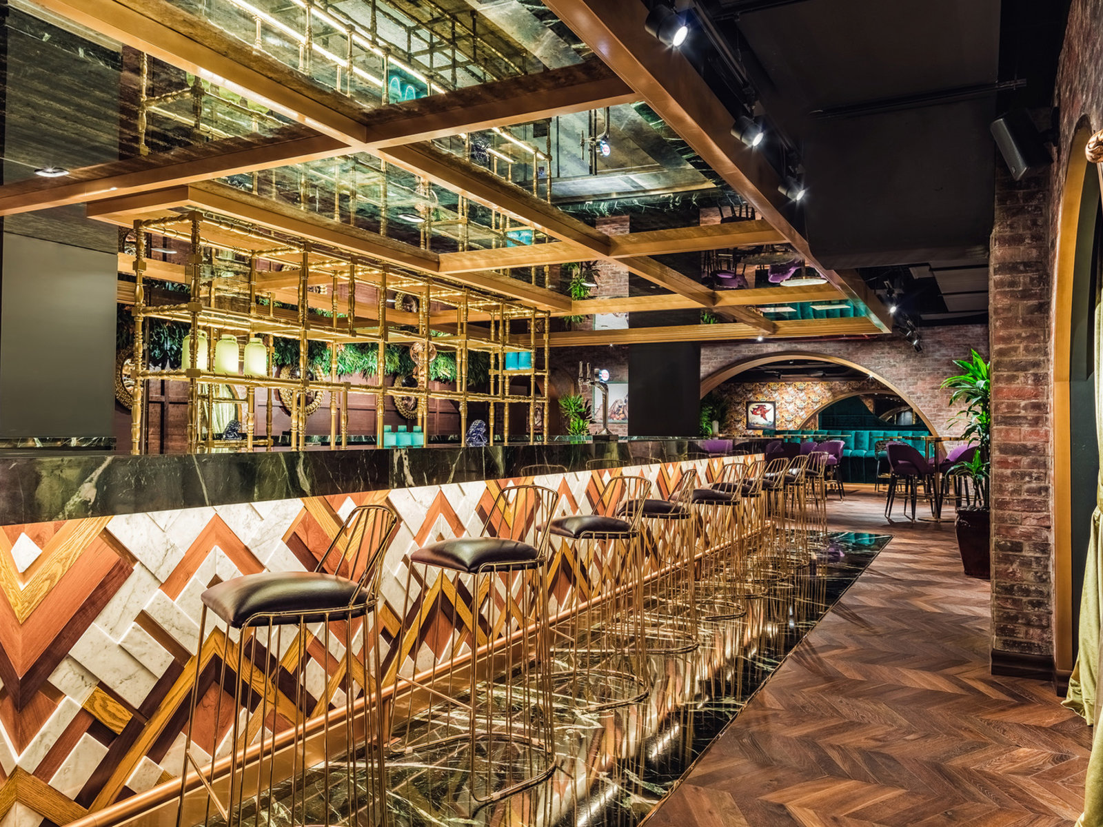 Eve Penthouse & Lounge