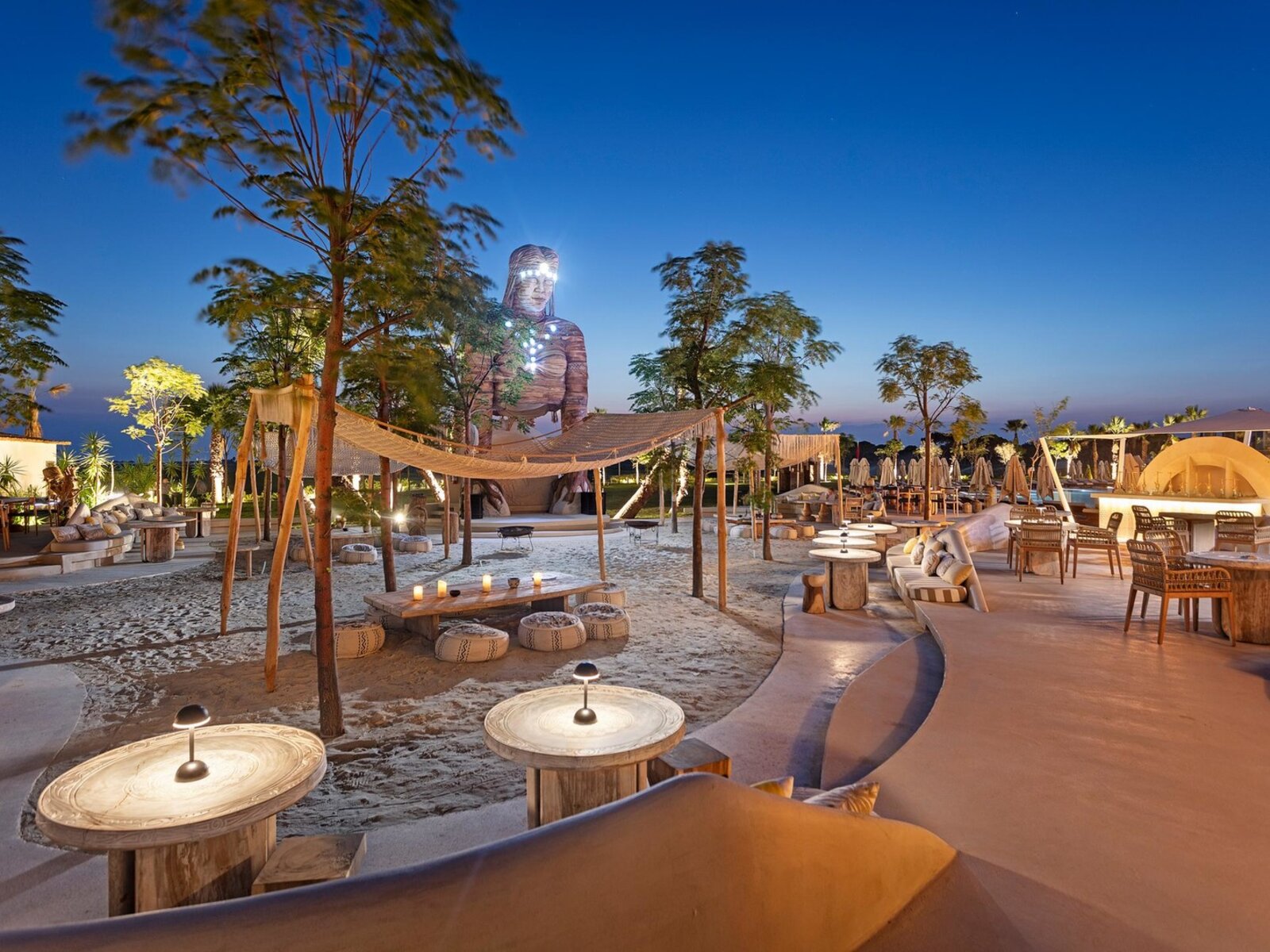 GALAPAGOS BEACH BAR