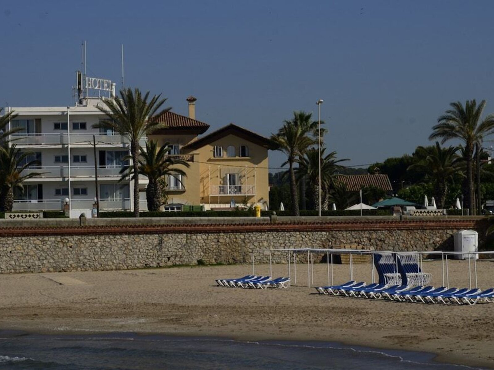 Strand