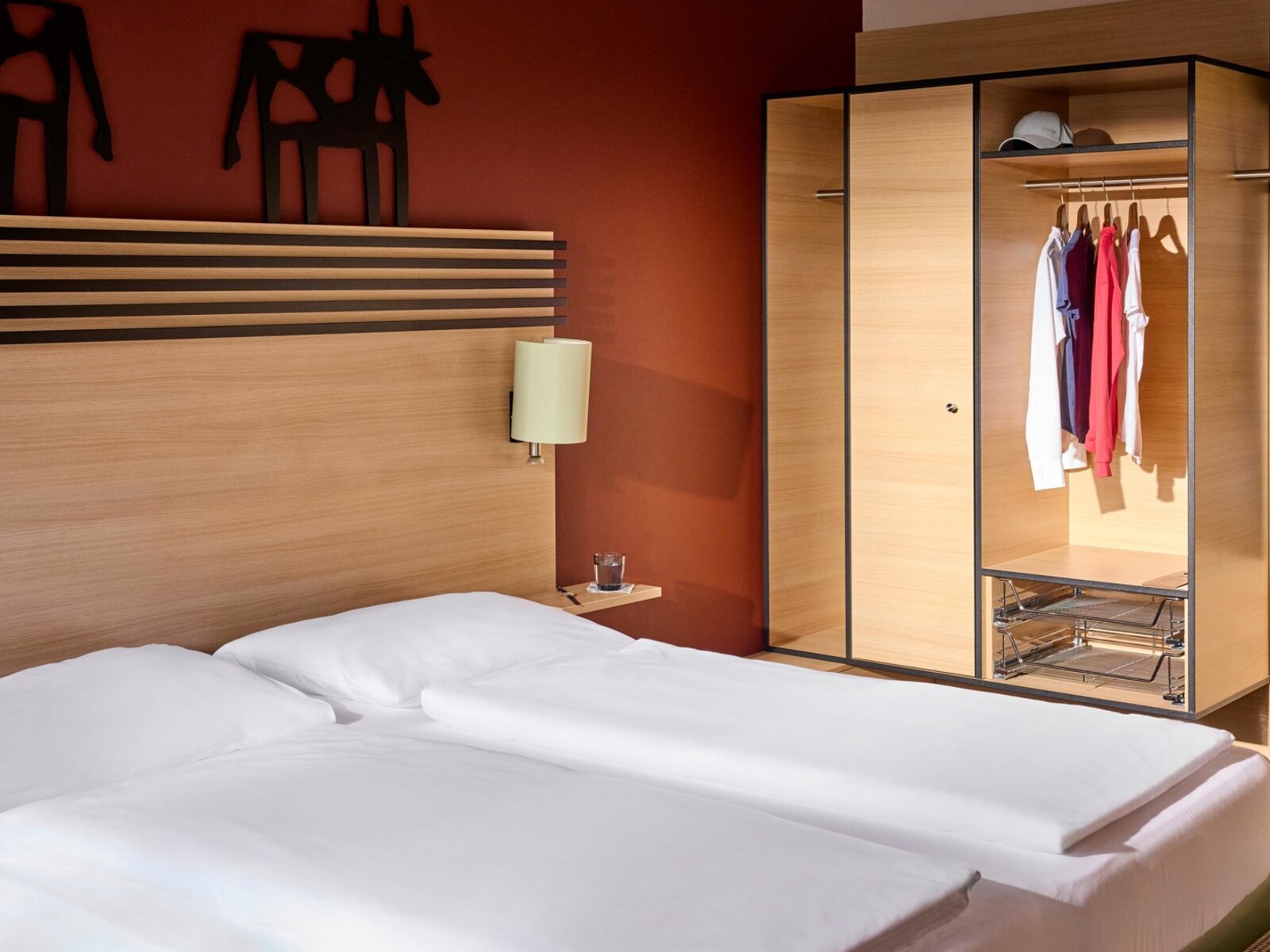 Wohnbeispiel Dreibettzimmer Superior