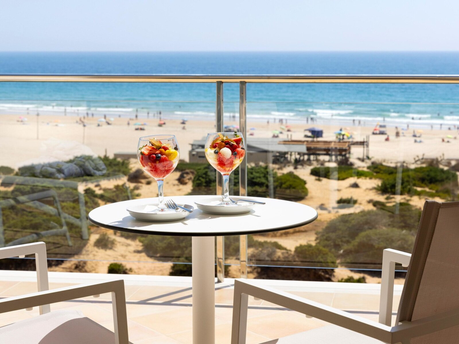 Wohnbeispiel Double direct sea view