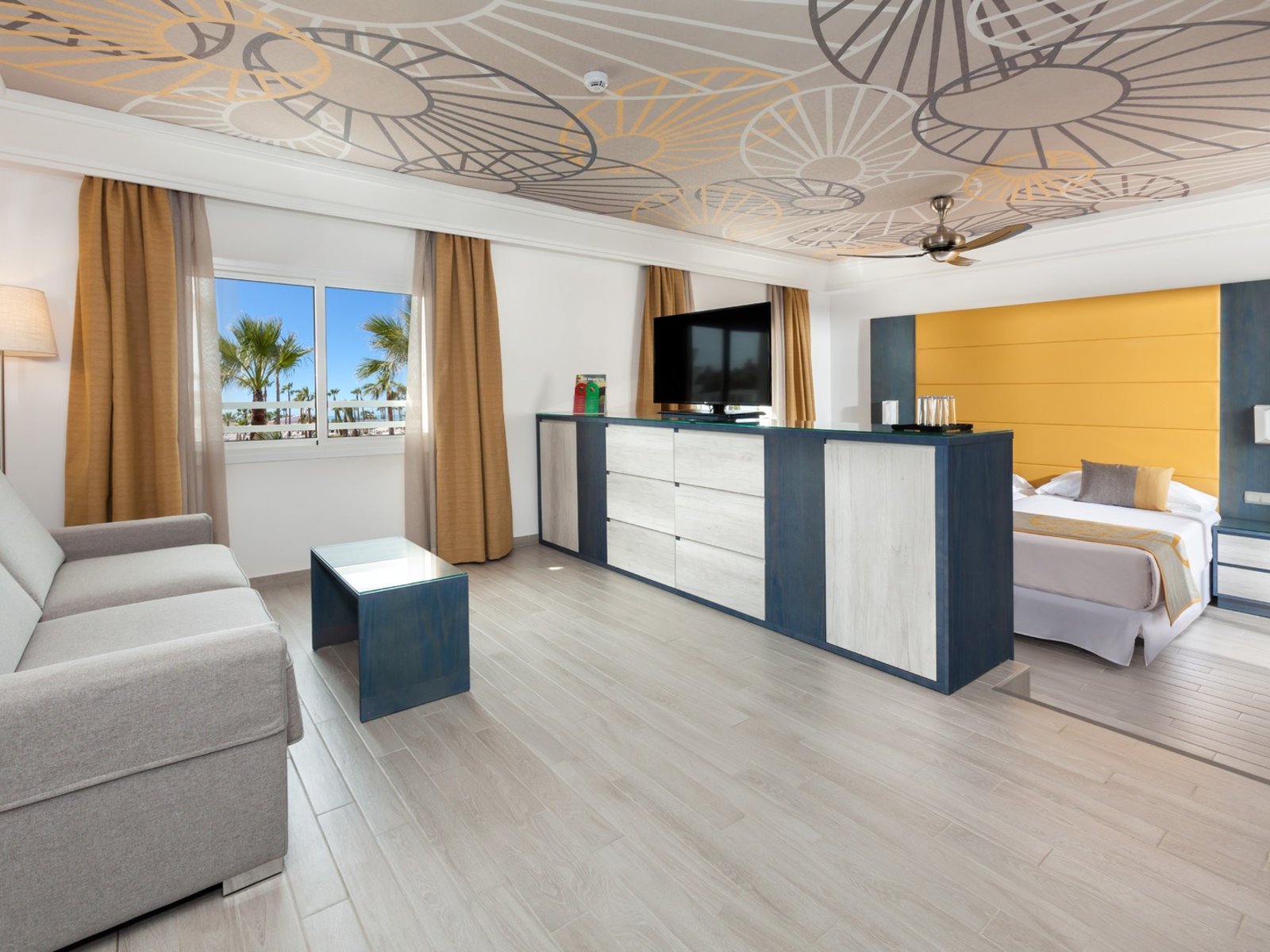 Wohnbeispiel Junior Suite (Sofa Bed) with Living Room