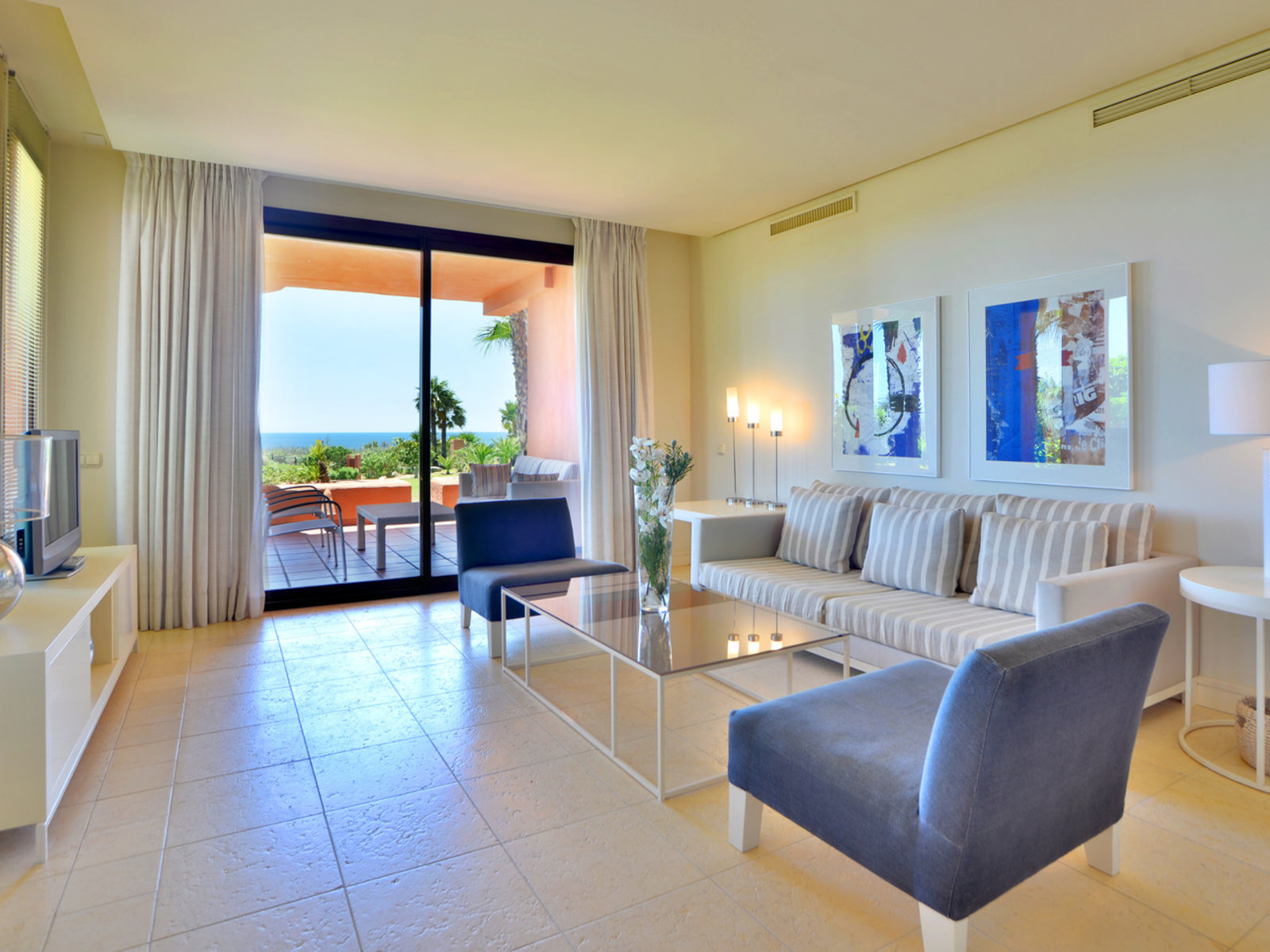 Wohnbeispiel 3 Bedrooms Luxury with 2 bathrooms