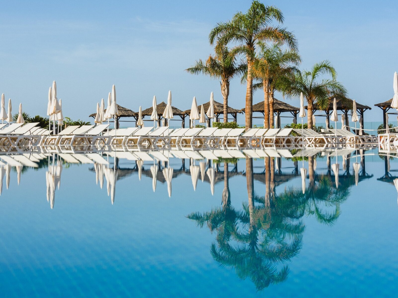 Family Pool (II)
