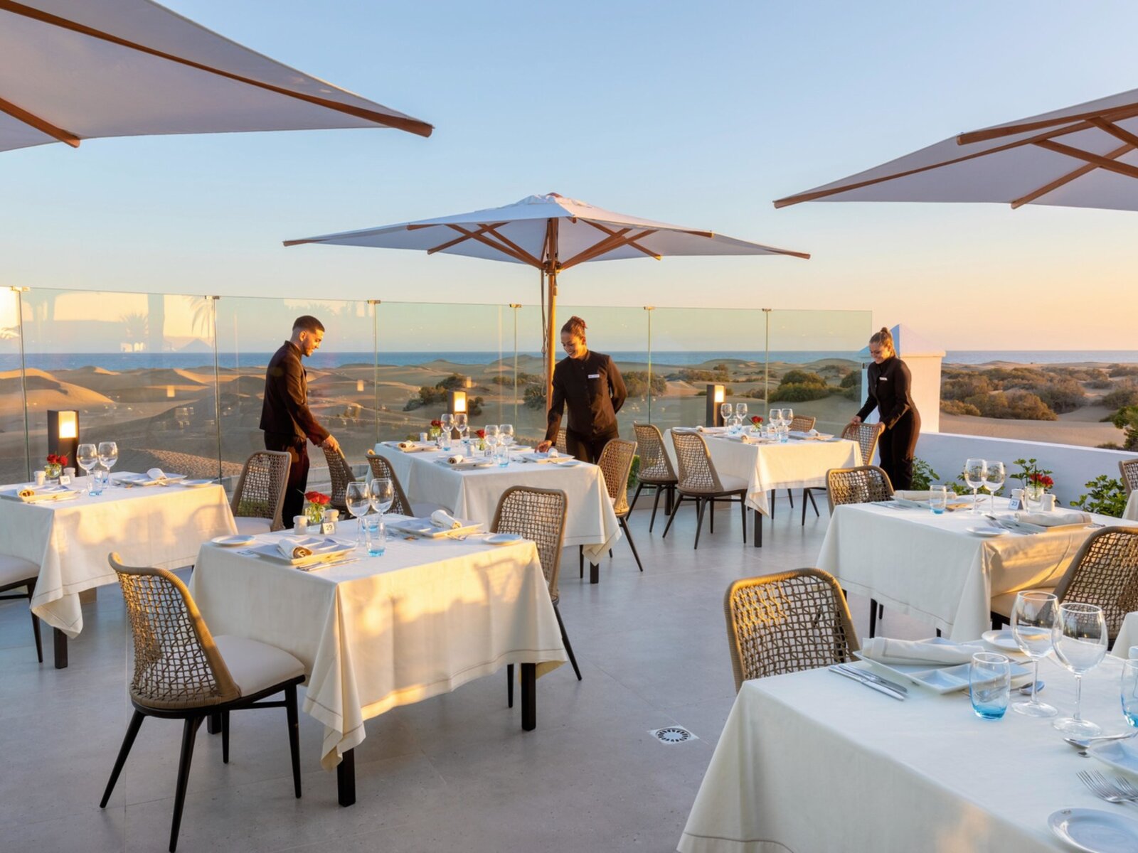 Pool Oasis /abends spanisches Restaurant