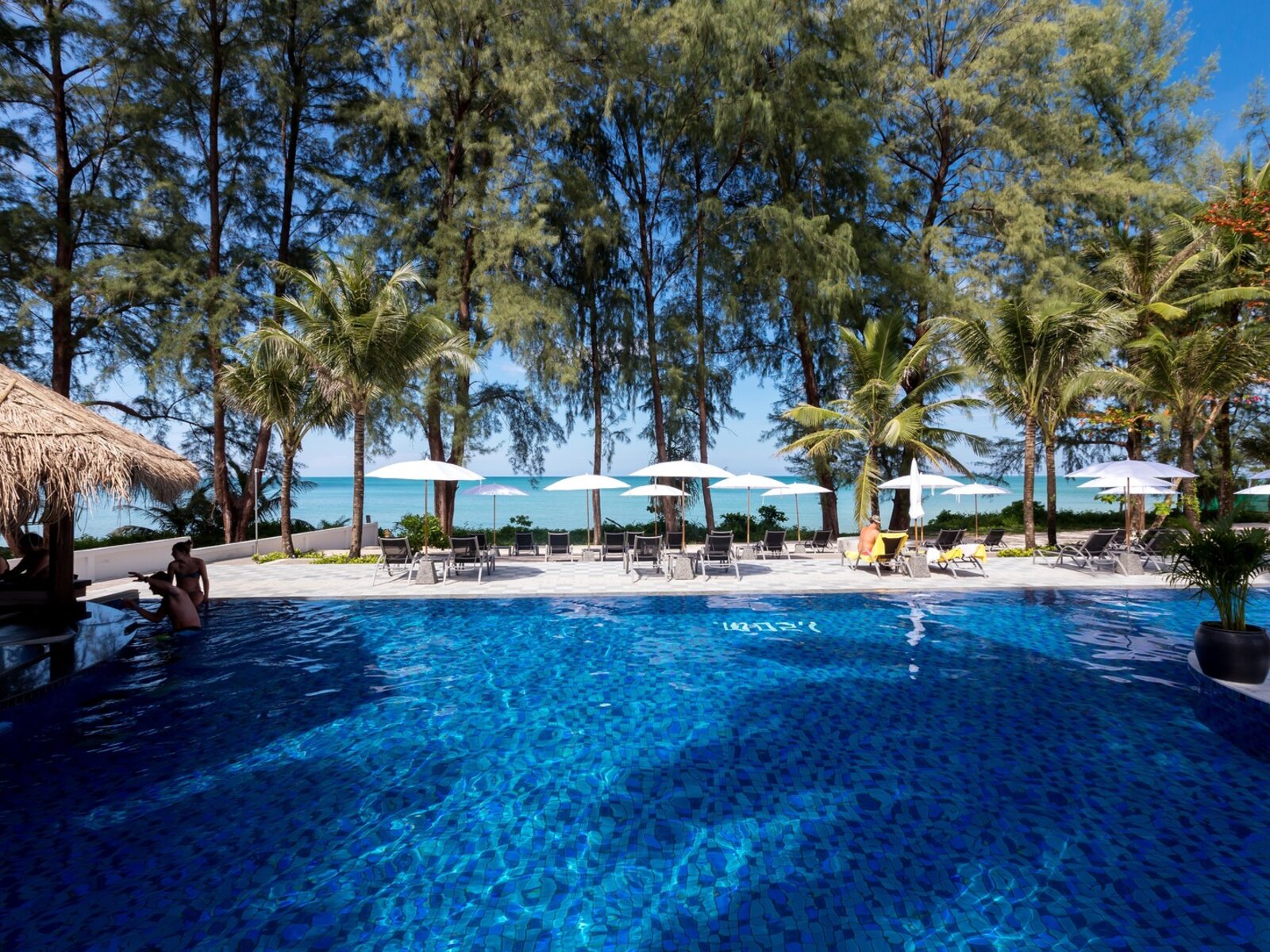 Swimming Pool 4 - Beach Wing