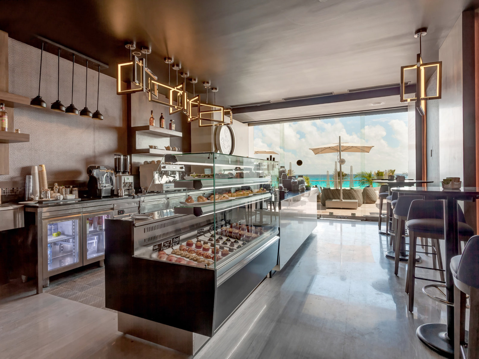 Coffee Shop
