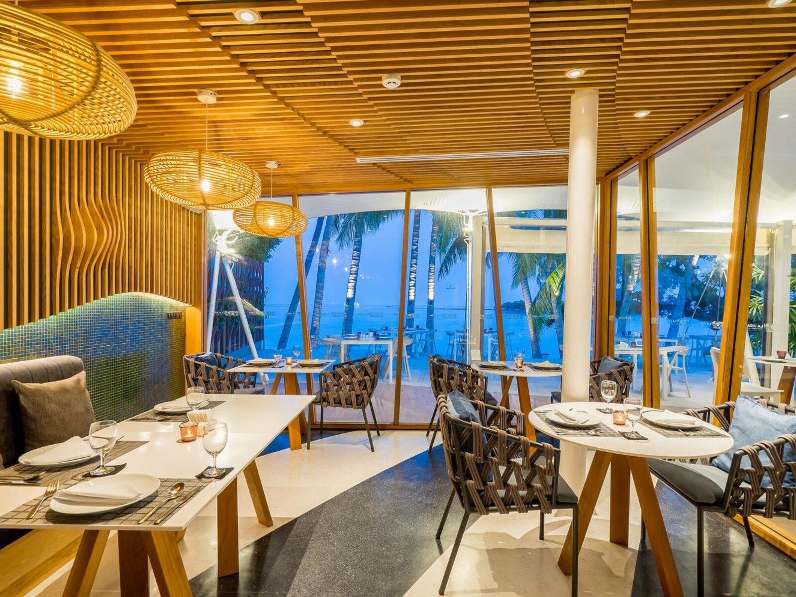 LAGO RESTAURANT