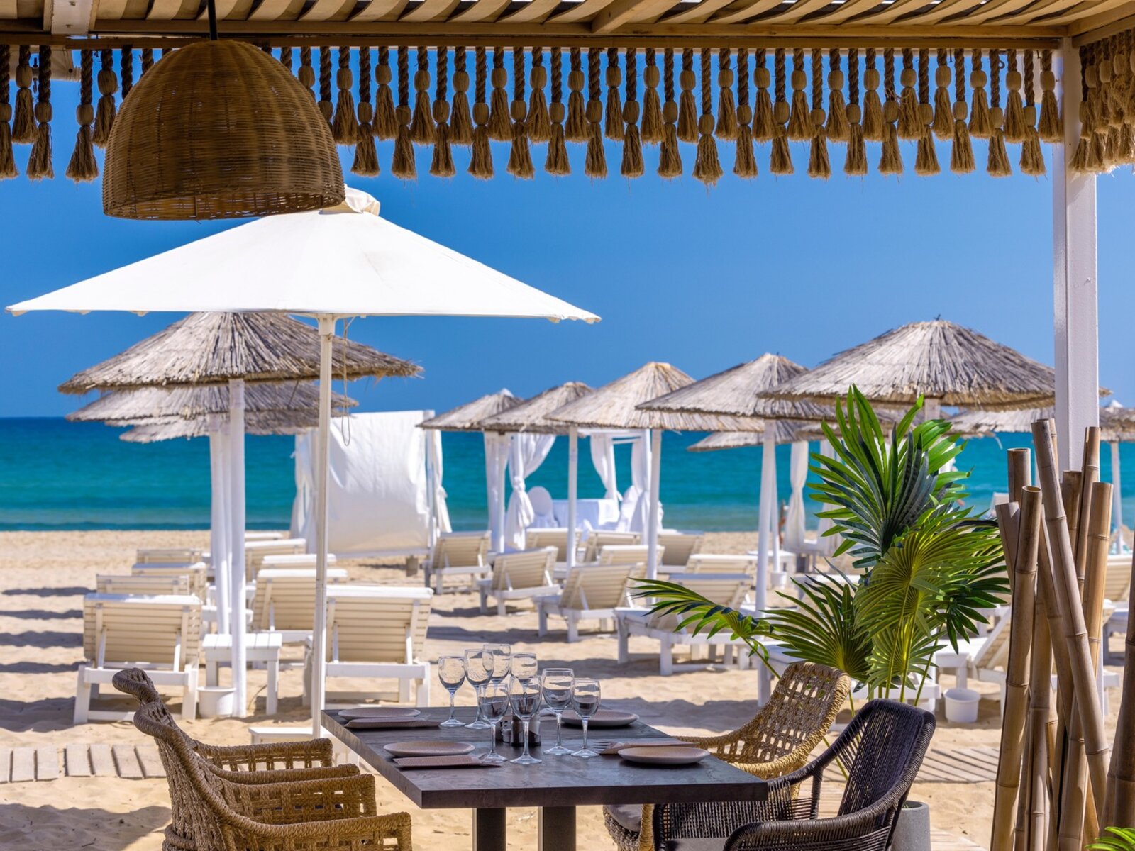 SIROCCO BEACH A LA CARTE RESTAURANT
