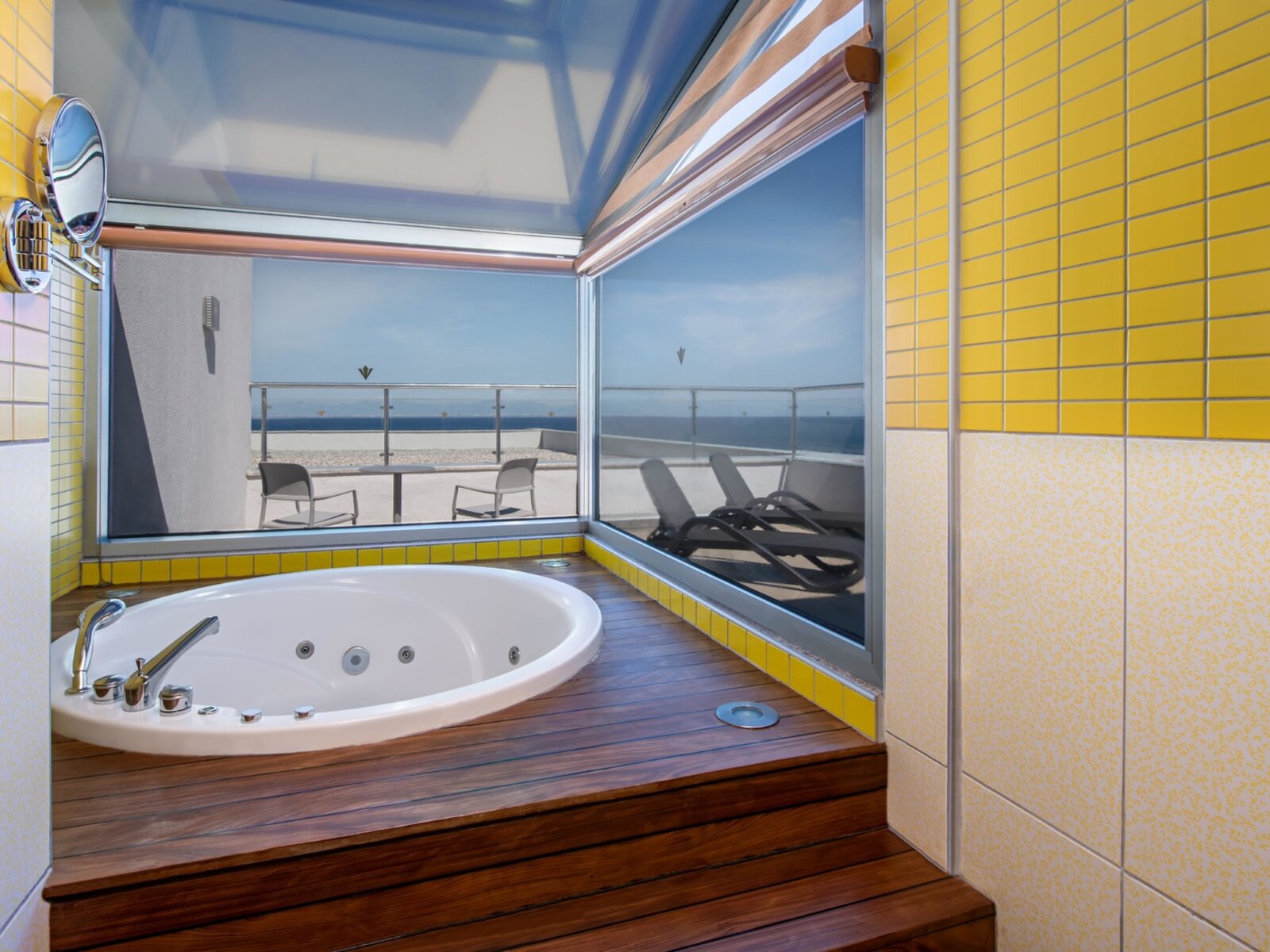 Wohnbeispiel Jacuzzi Room