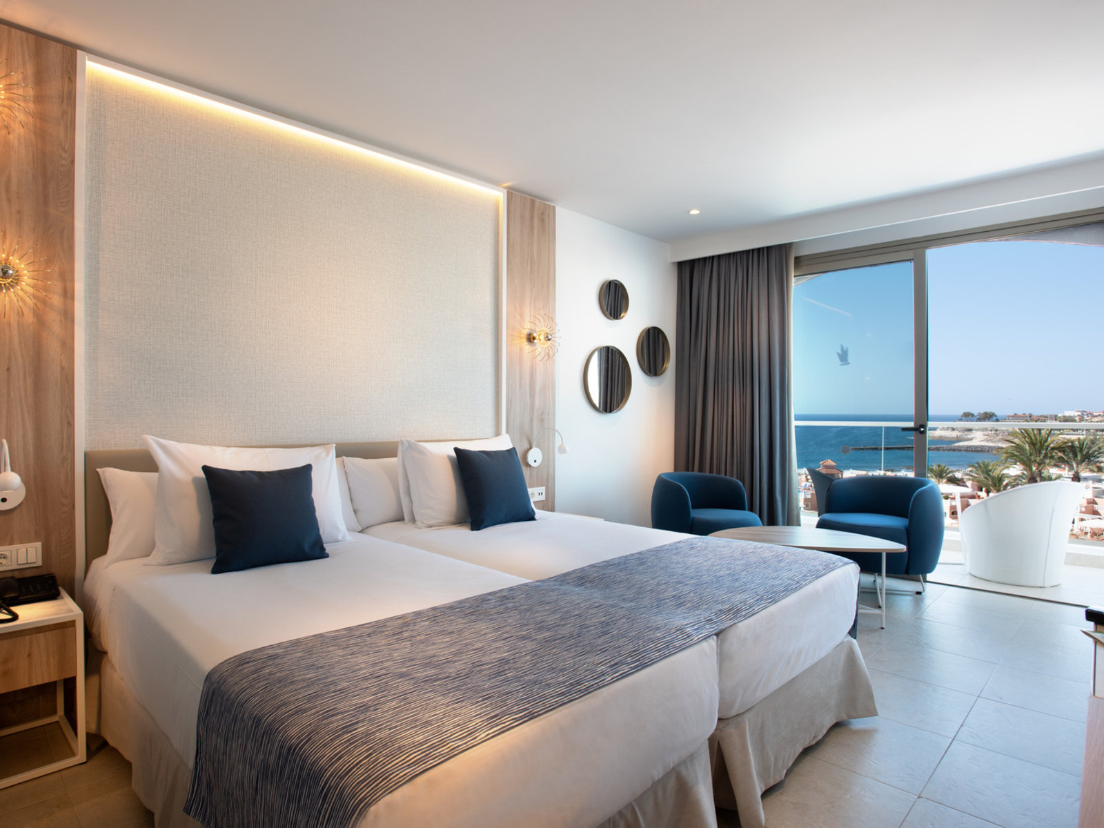 Wohnbeispiel Standard Side Sea View Room