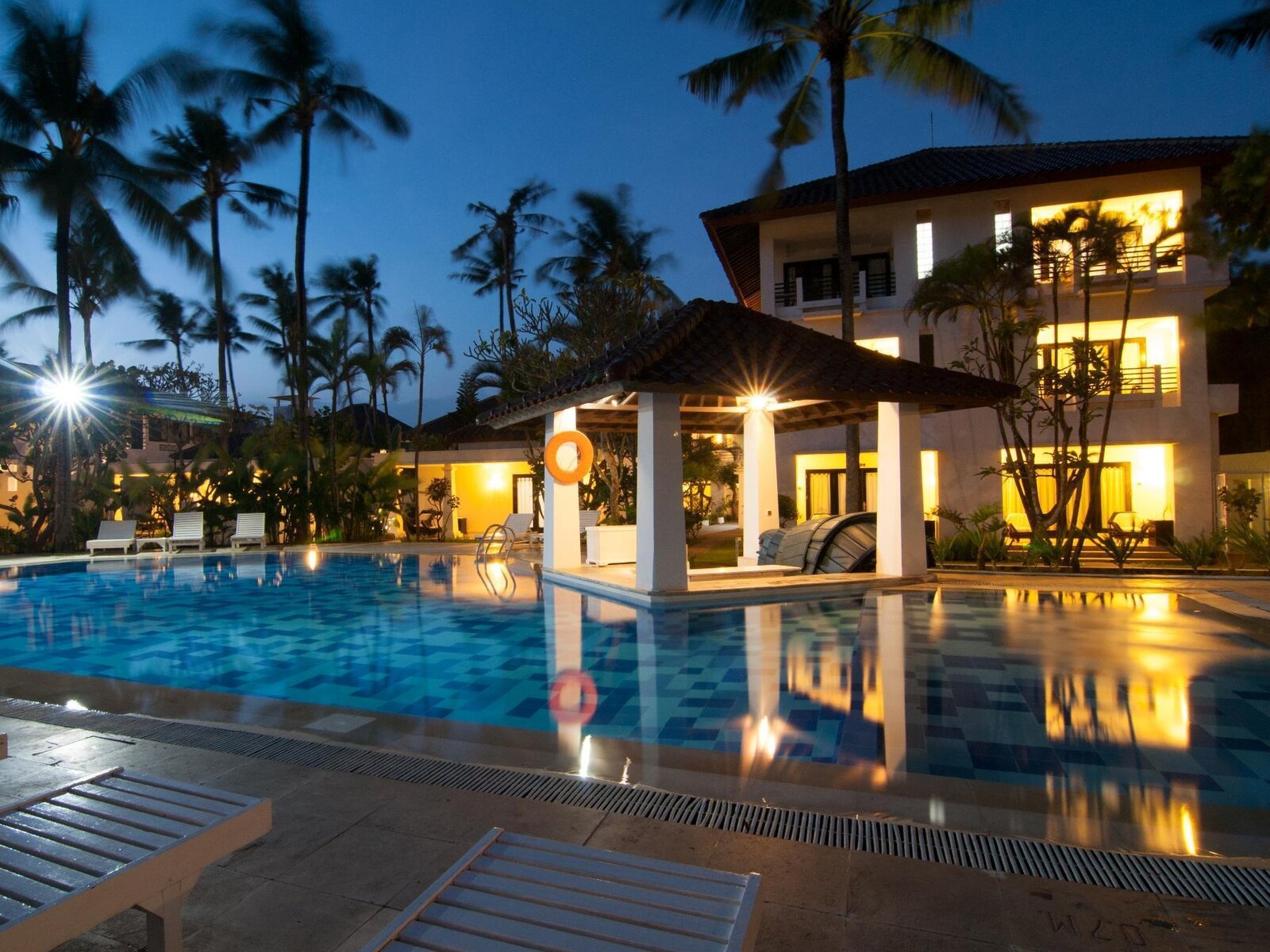 Pool