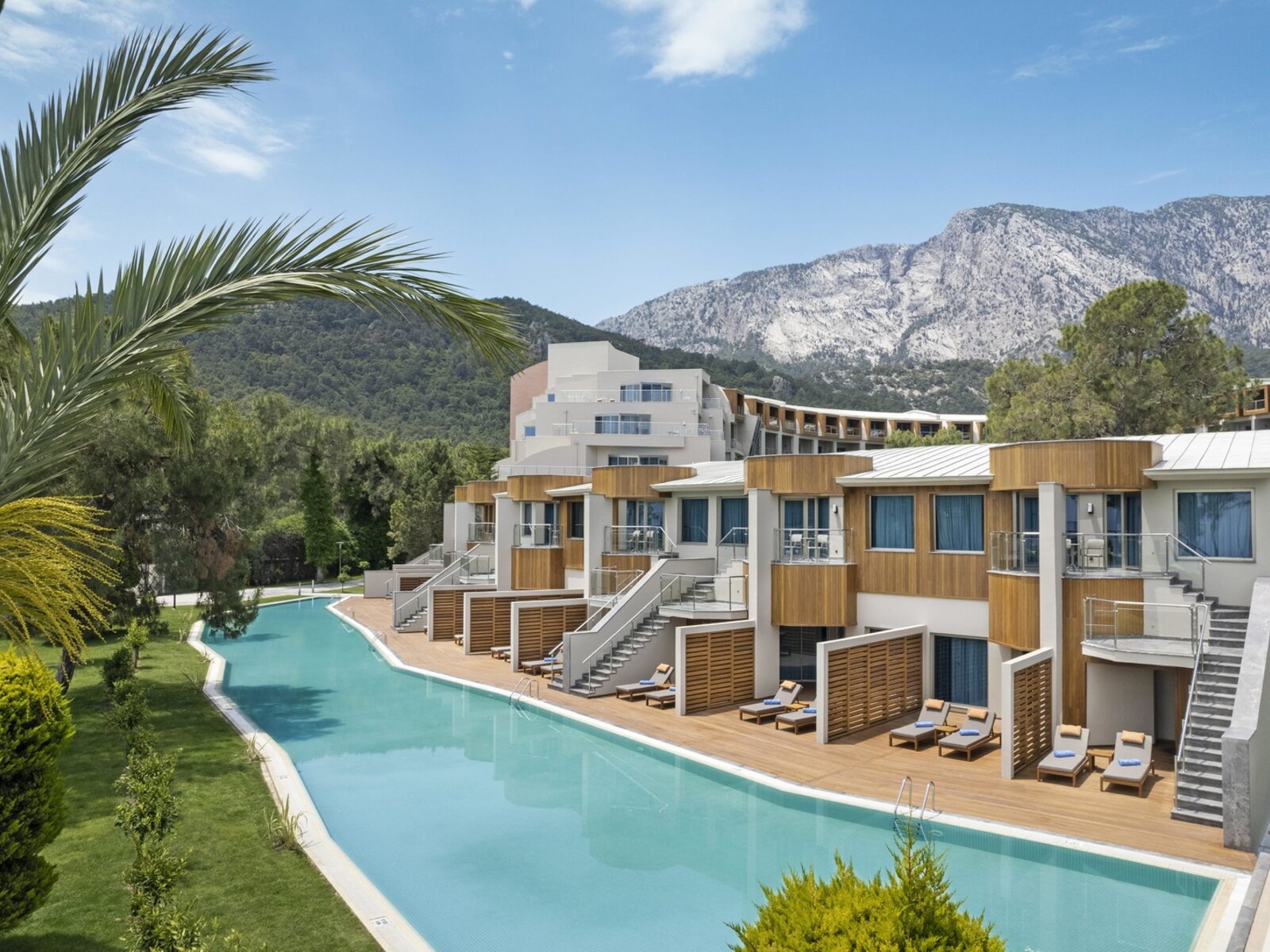 Wohnbeispiel Marine Pool House (Upper Floor)