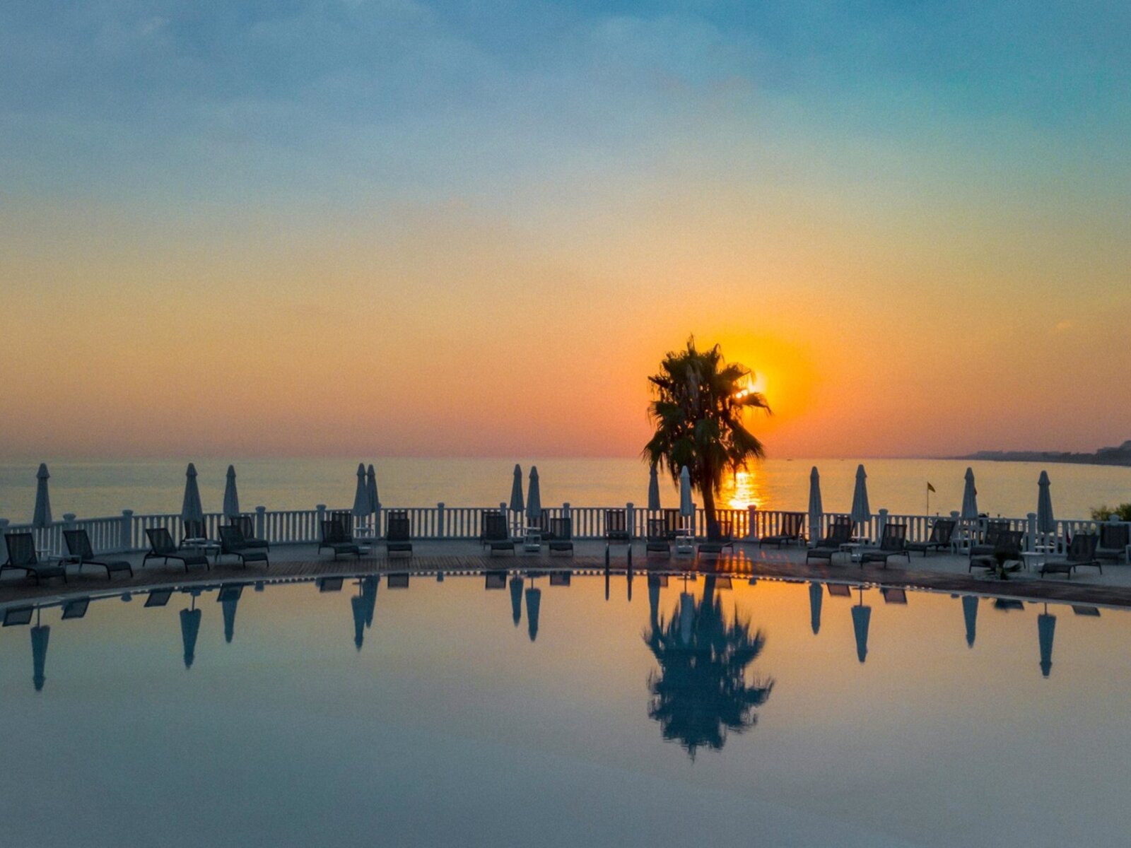 MAIN POOL