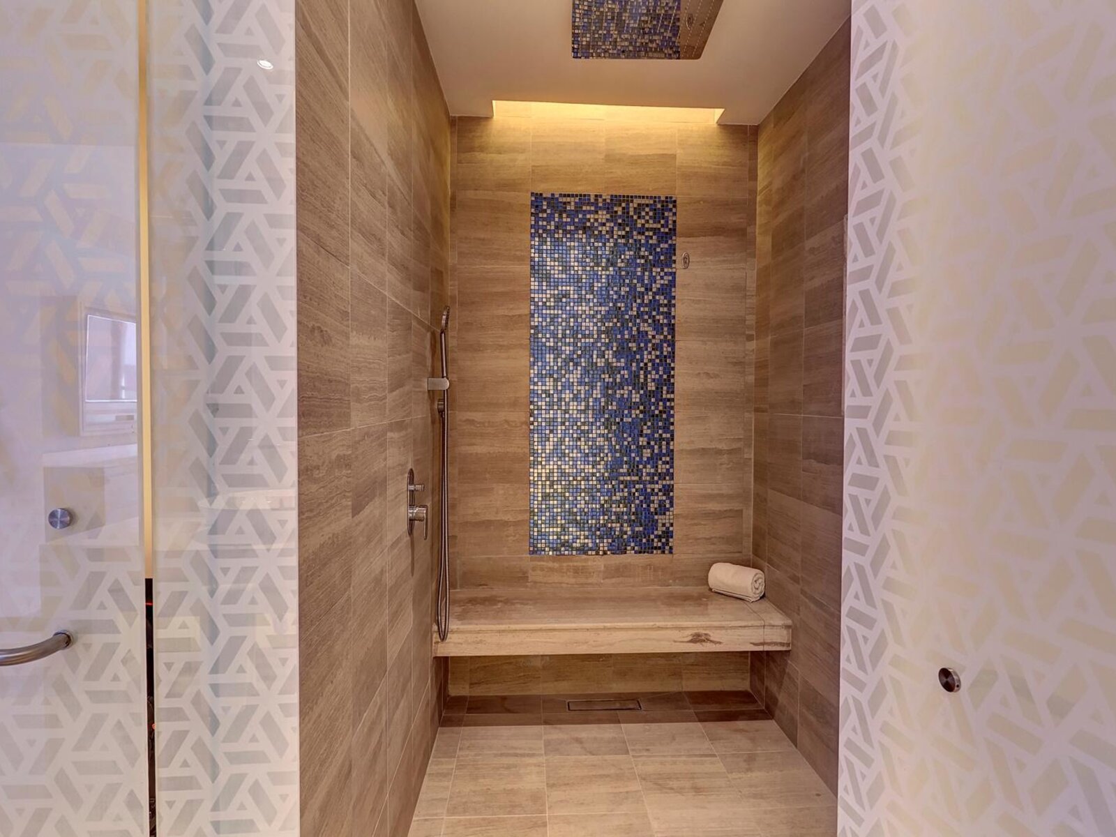 Wohnbeispiel Luxury Junior Suite