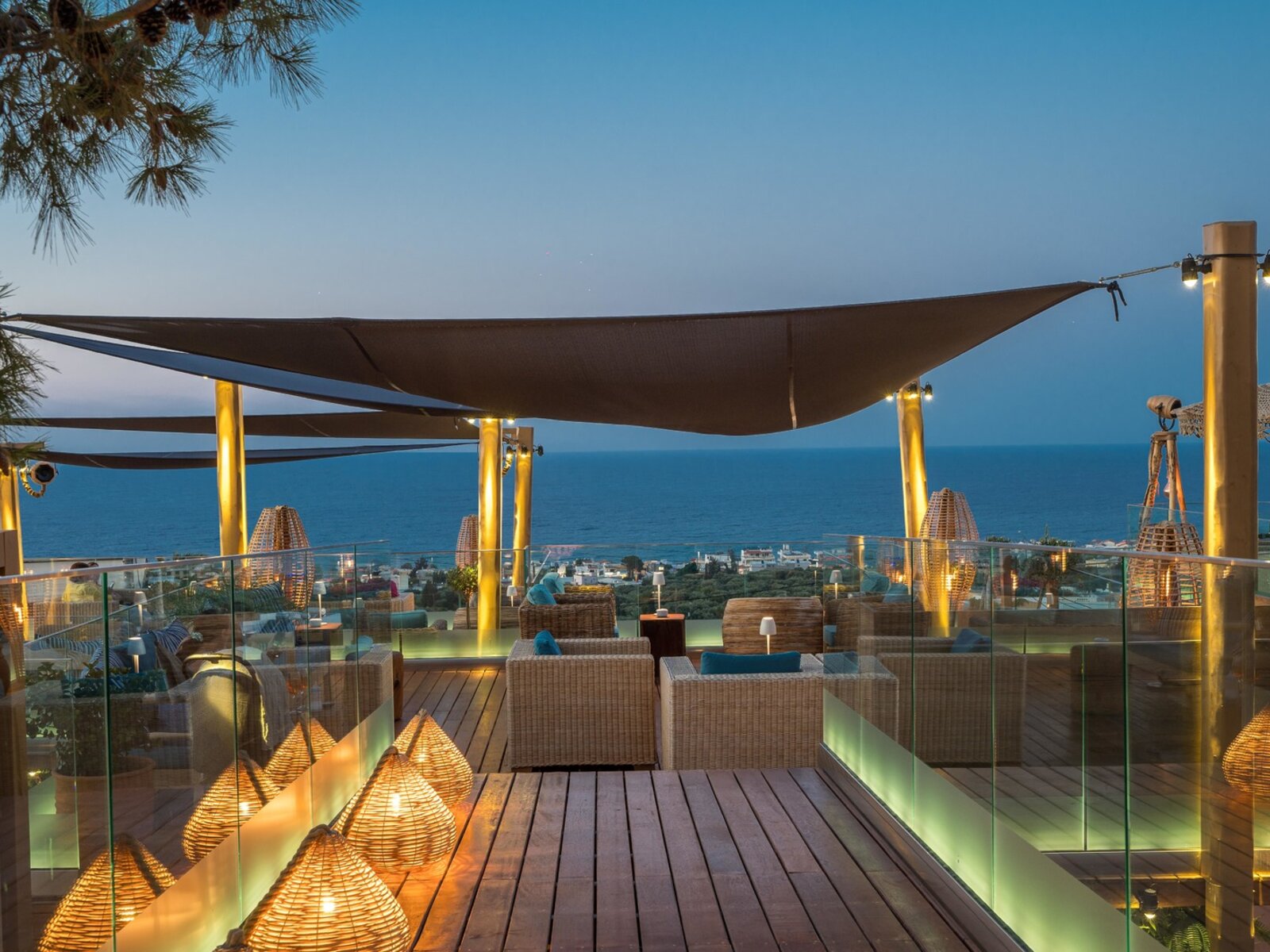 Cocktail Bar ''Apollo''