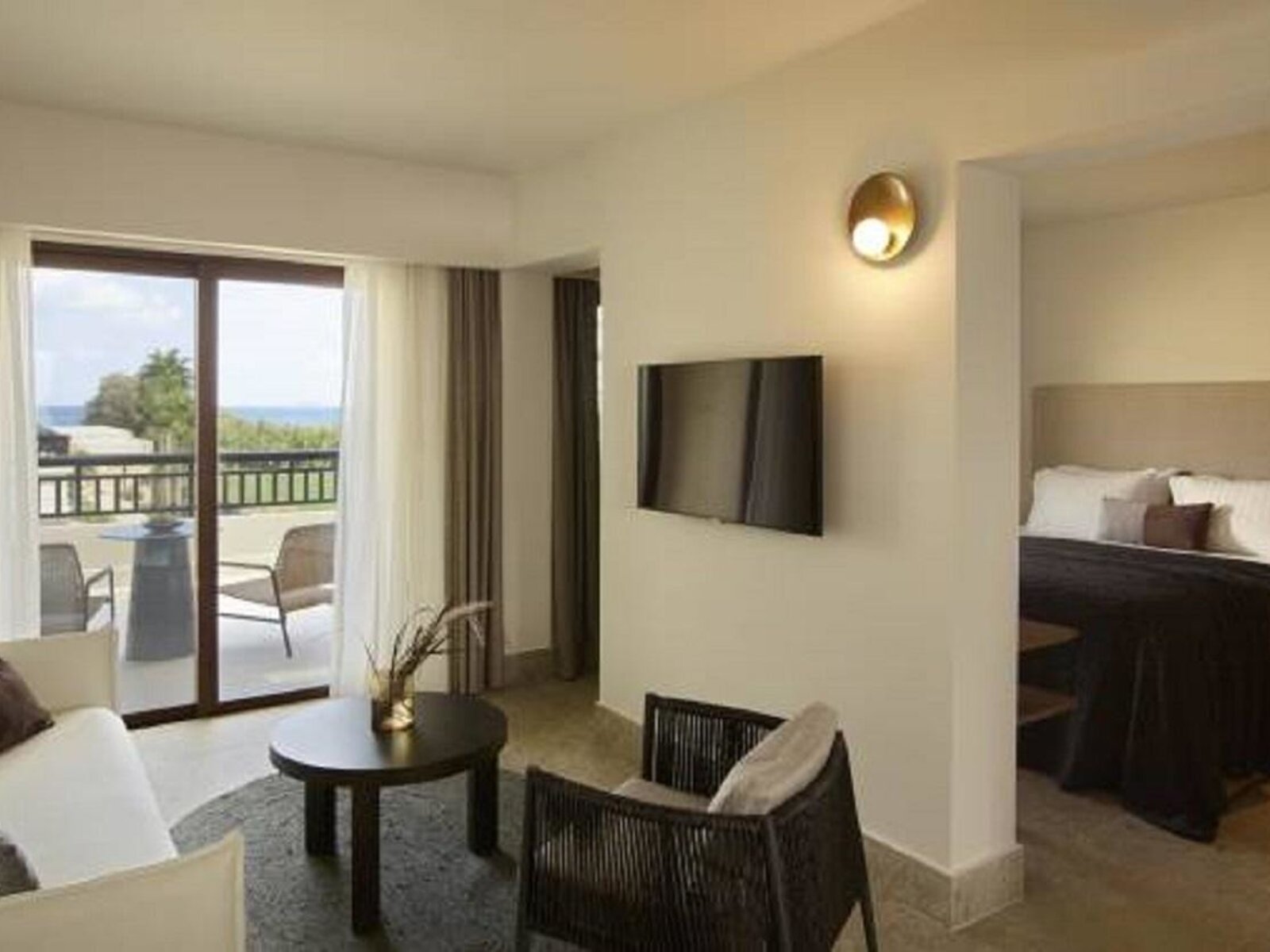 Wohnbeispiel Planet 1 Bedroom Suite Side Sea View