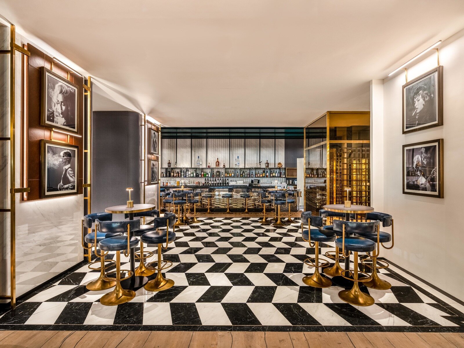 Mr. Tailor Steakhouse