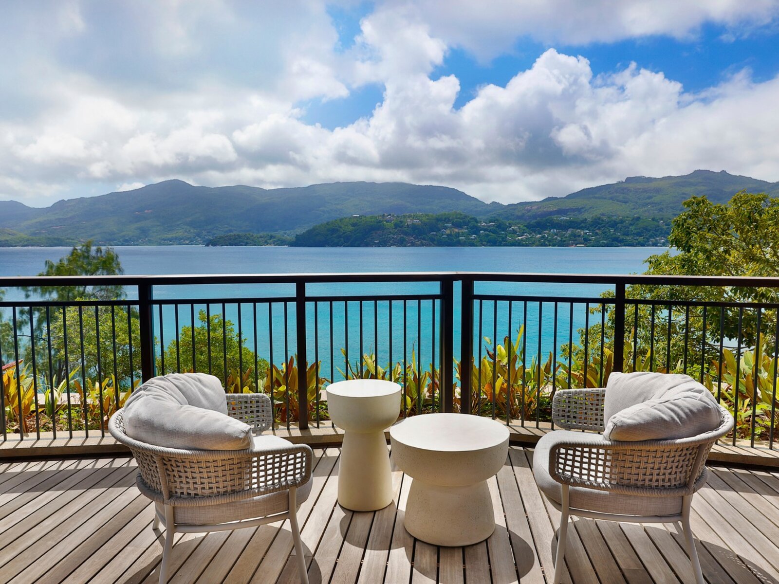 Wohnbeispiel Two Bedroom Cliff House Panorama Suite