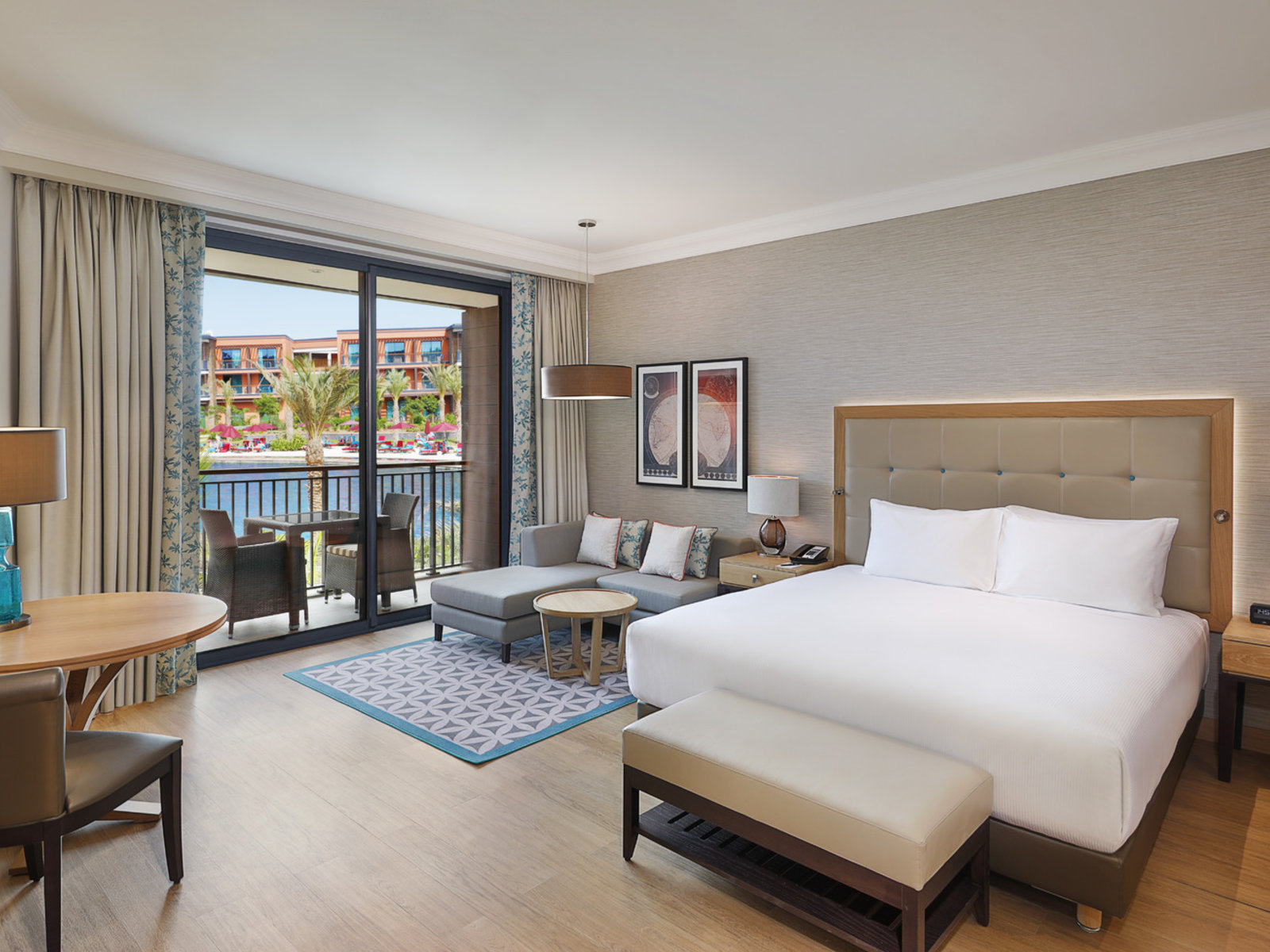 King Premium Room