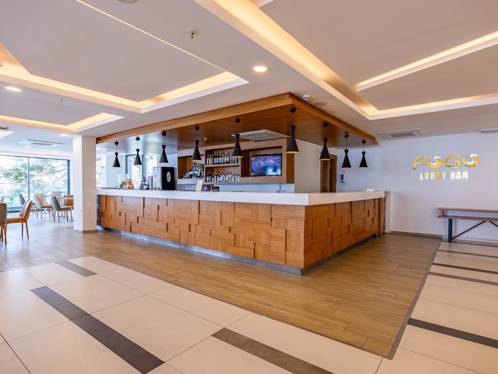 FOGO LOBBY BAR