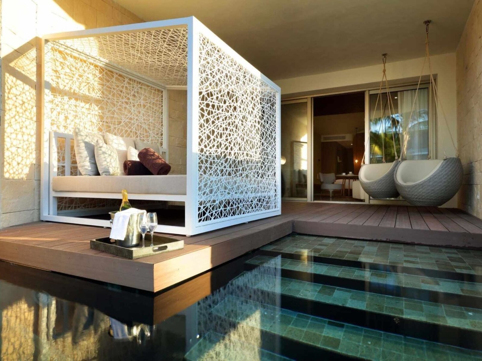 Wohnbeispiel Juniorsuite Swim Up