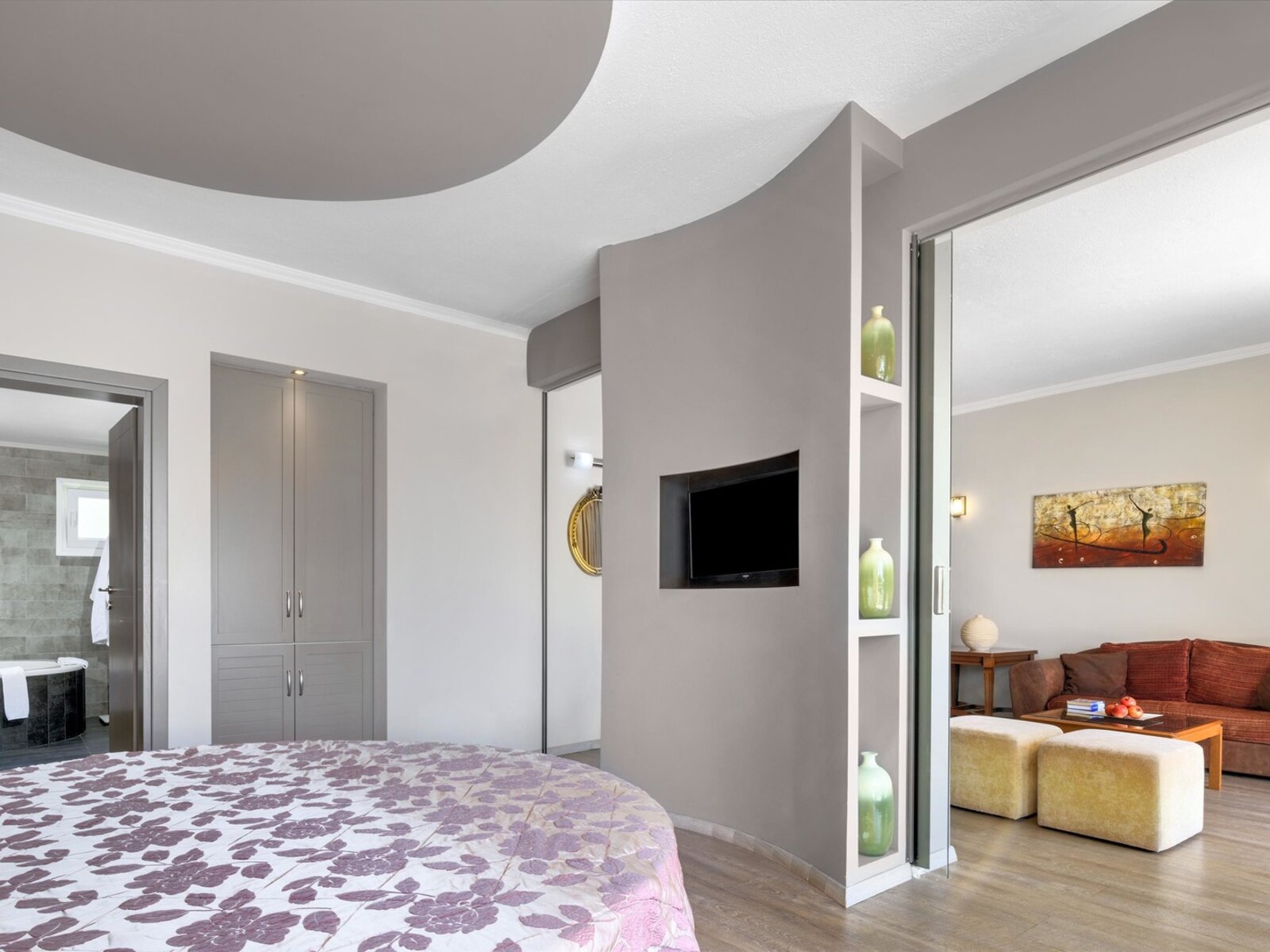 Wohnbeispiel Suite with Private Pool