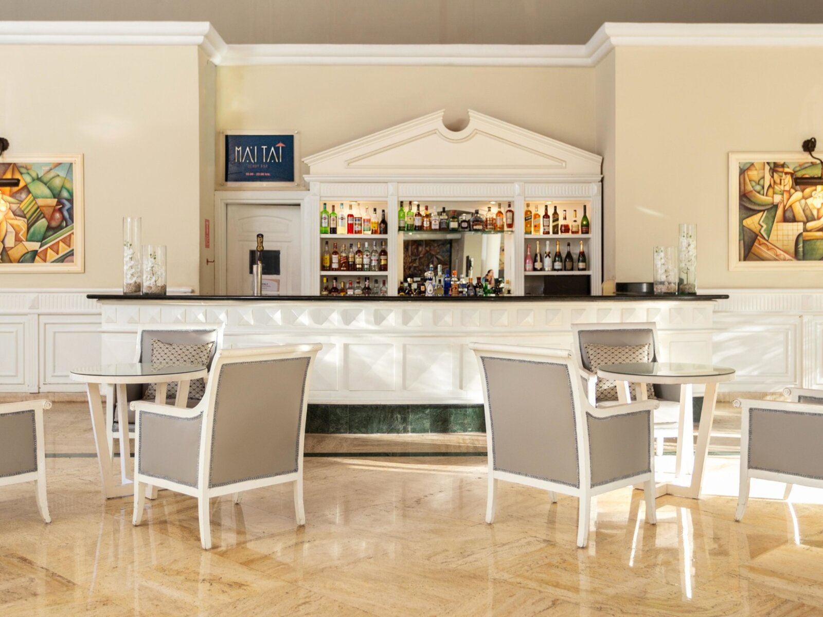 Lobby Bar MAI TAI