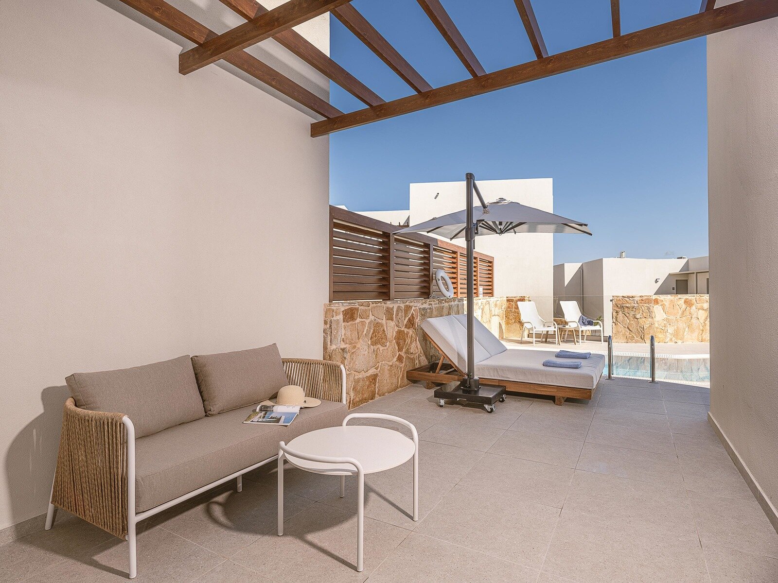 Wohnbeispiel Suite Superior Private Pool 2 Rooms