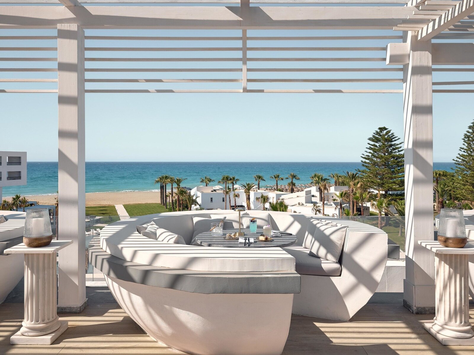 "Sky Bar" Restaurant