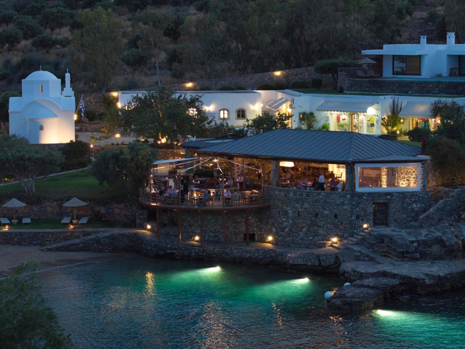 Yacht Club Restaurant