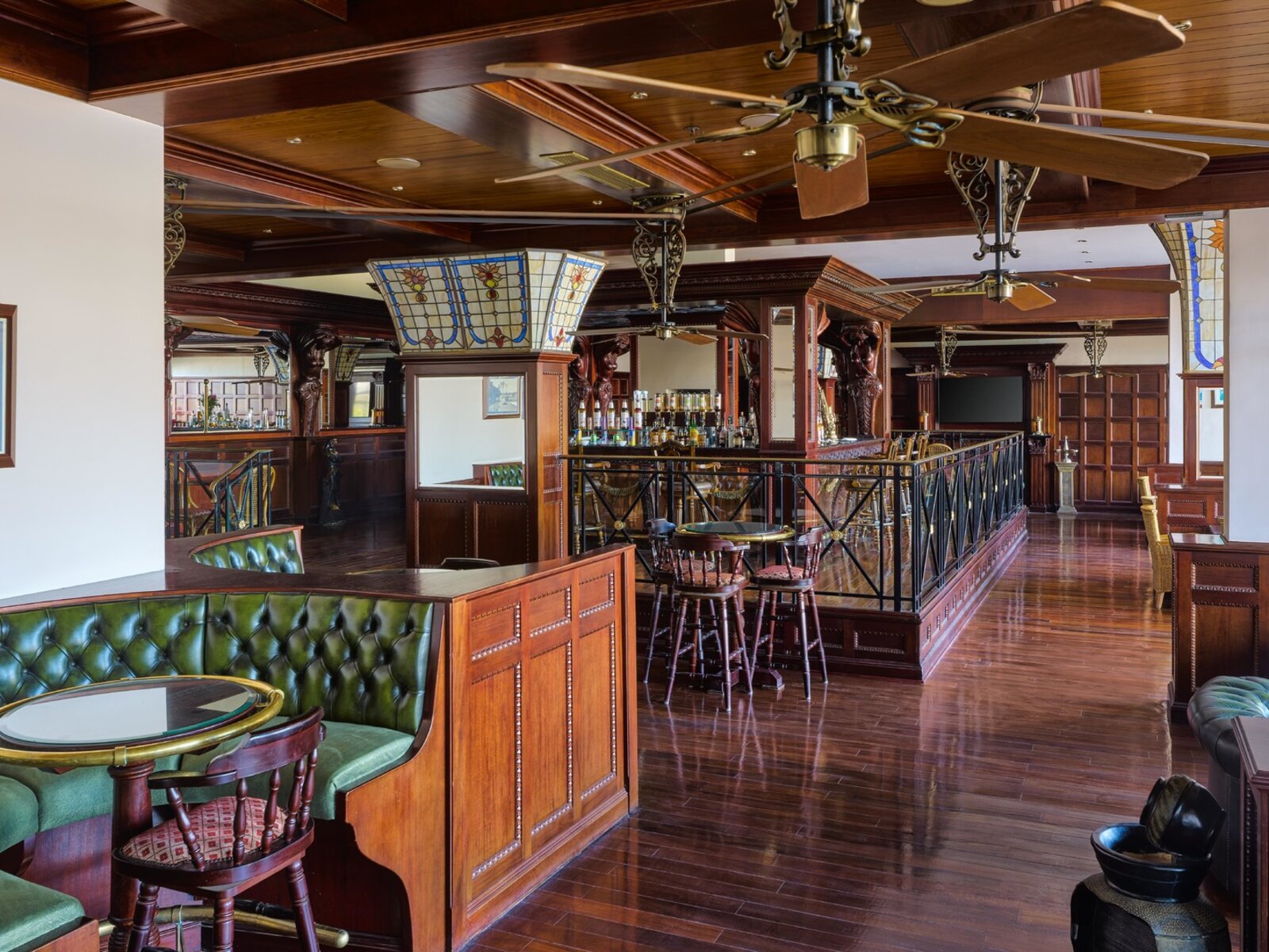 Johnny's Bar