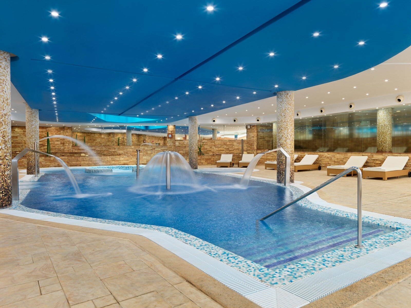 Despacio Pool