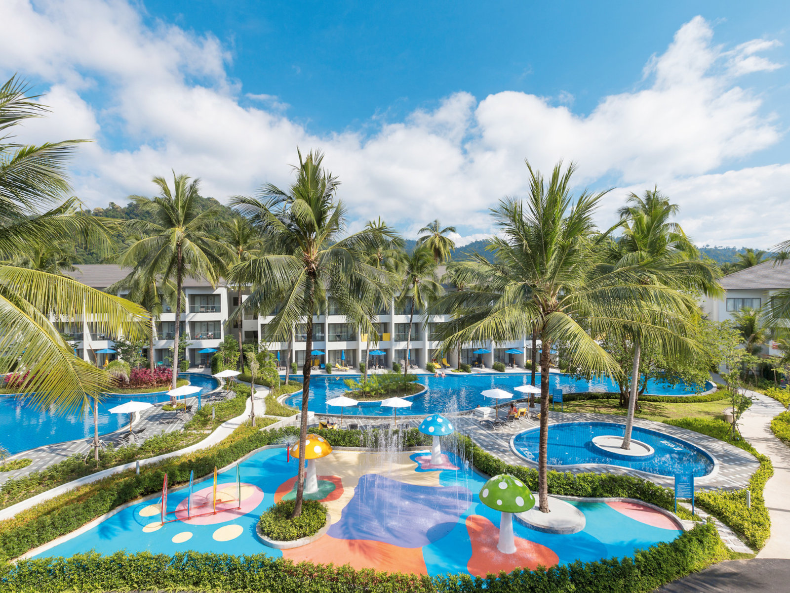 Children's Pool - Beach Wing