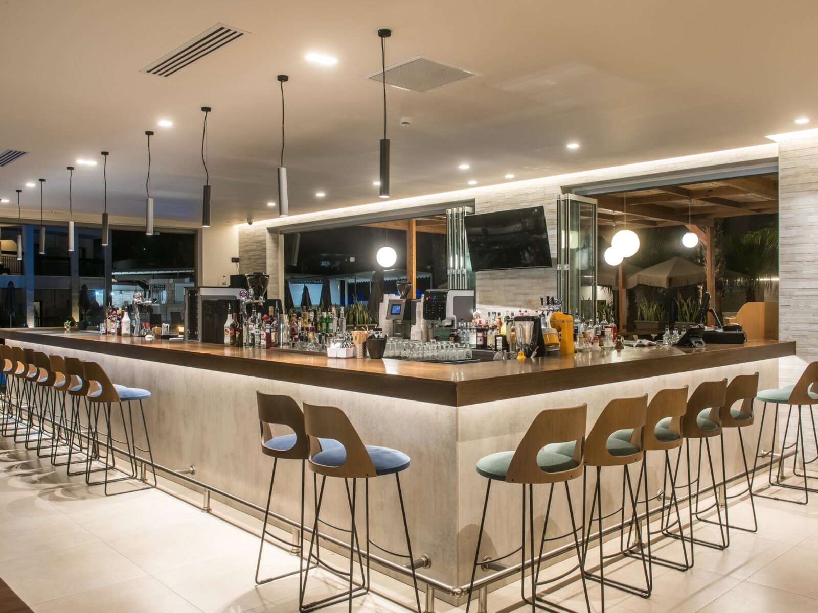 Apollon Bar