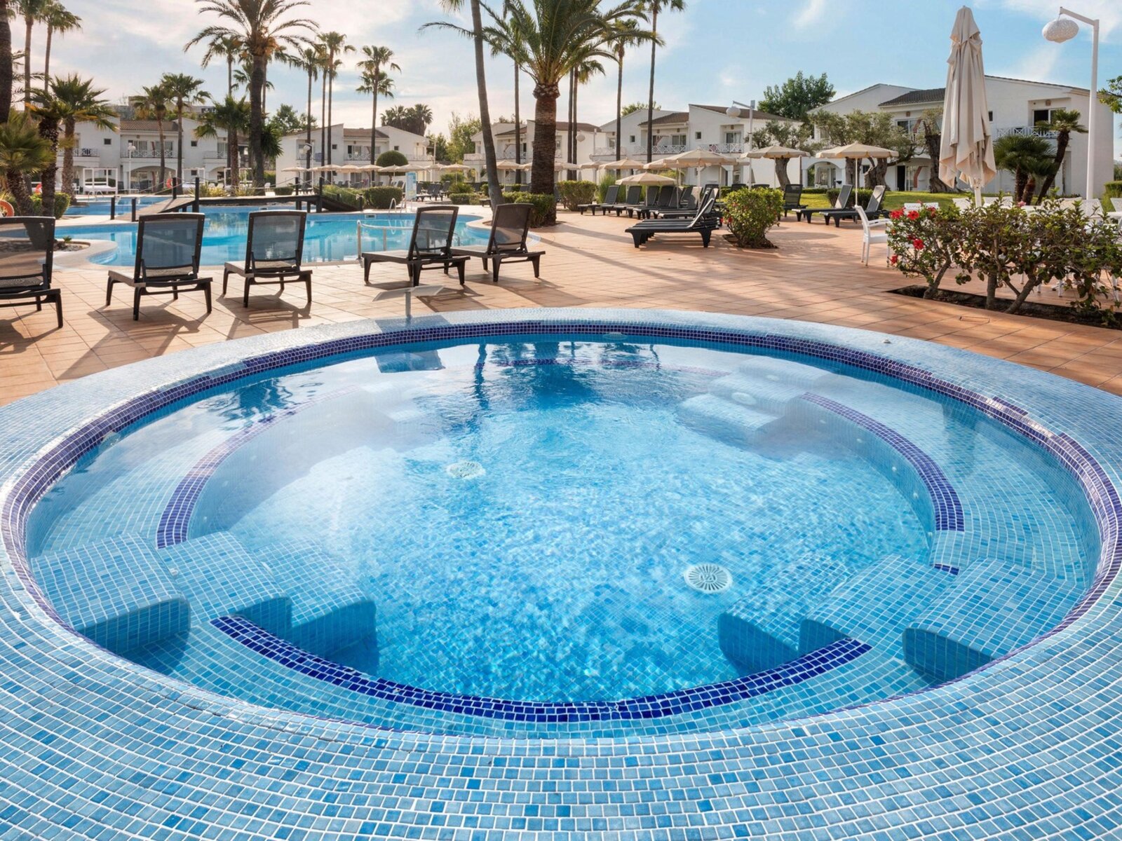 Outdoor Jacuzzi