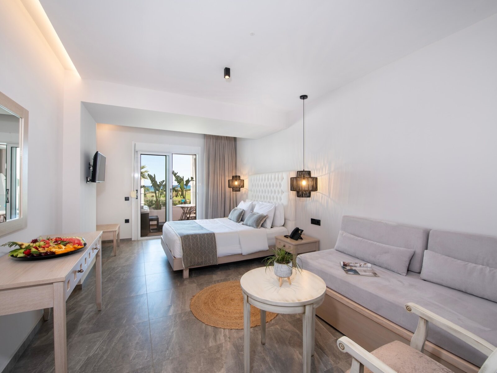 Wohnbeispiel Deluxe Suite with exterior Jacuzzi