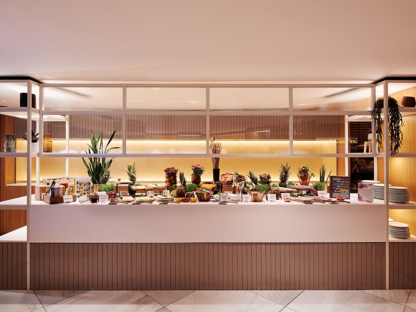 ARADO – RESTAURANT