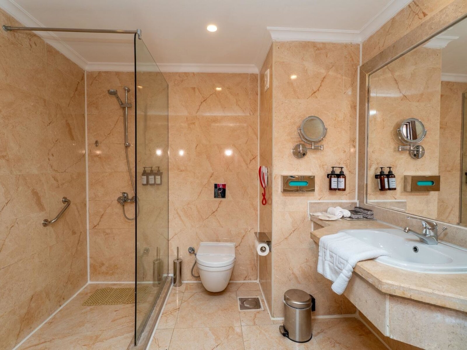 Wohnbeispiel Superior Room SV