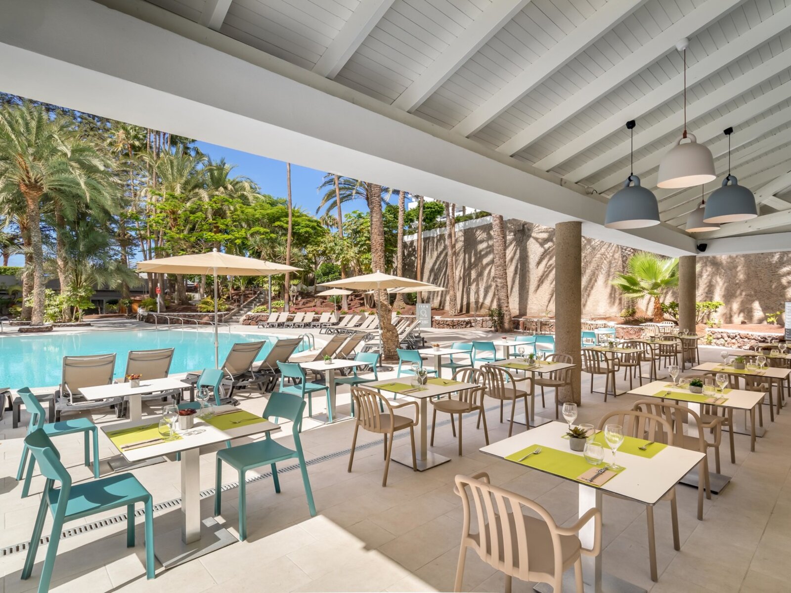 SNACK BAR BREEZE