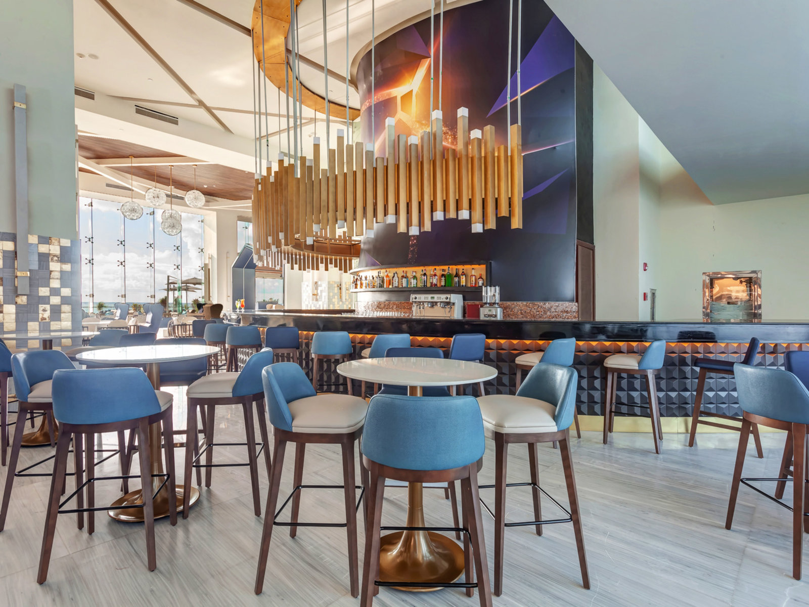 Lobby Bar