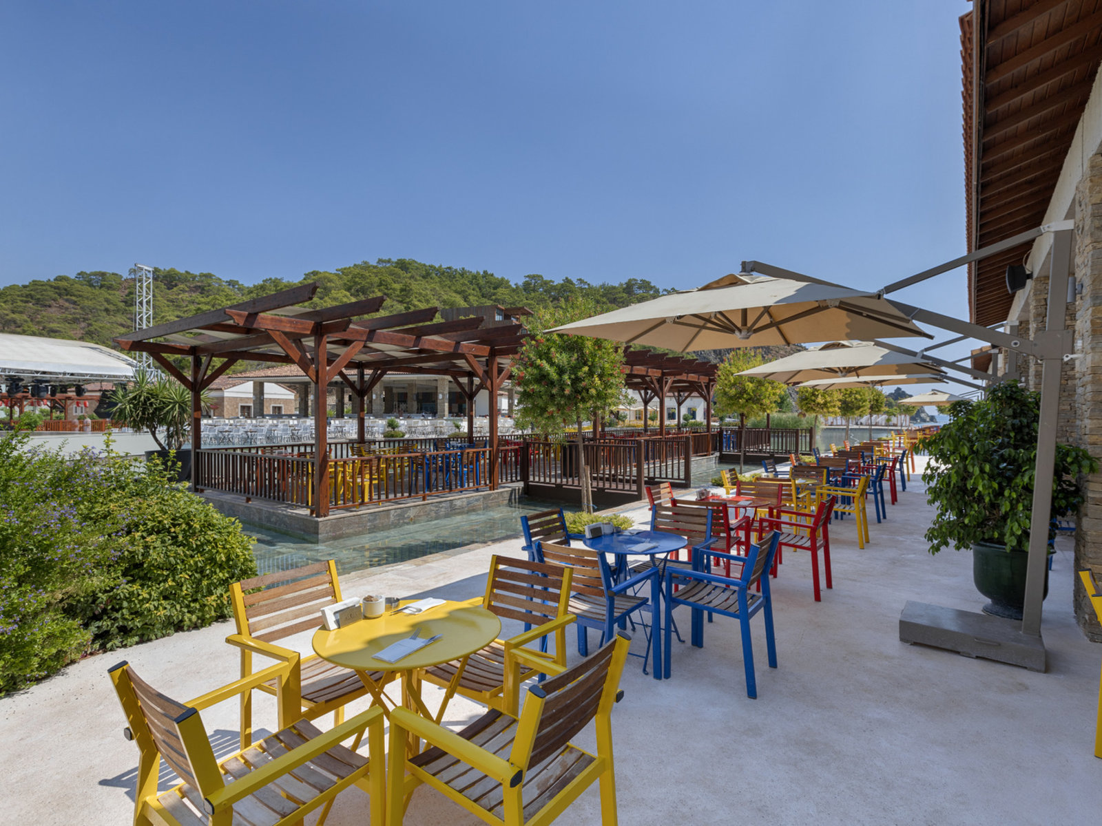 Food Court